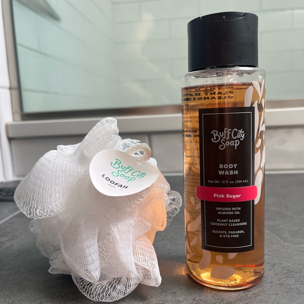 Buff City Soap NWT Pink Sugar Body Wash and Loofah